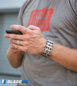 Leatherman Tread Stainless Steel Multi-Tool (29-in-1) 831998 15 Leatherman Tread Stainless Steel Multi-Tool (29-in-1) 831998 -EOSS Knives Shop LTG TREAD HOME ONWRIST 0917